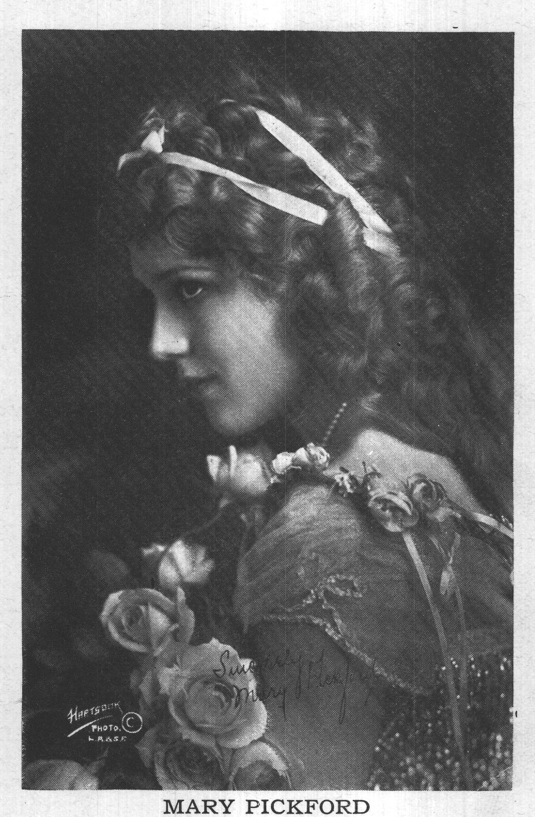 MARY PICKFORD