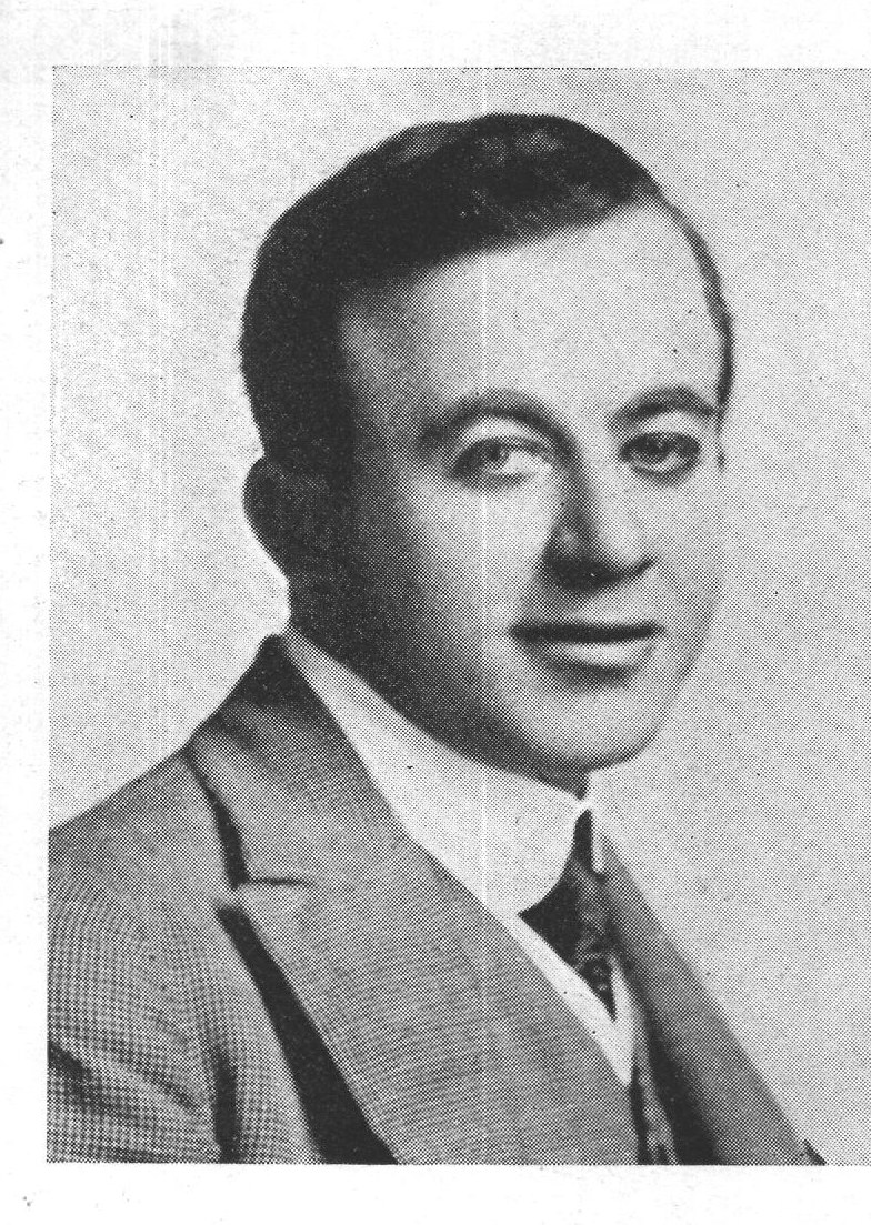 Chester Conklin — from Celebrated Actor-Folks' Cookeries (1916)